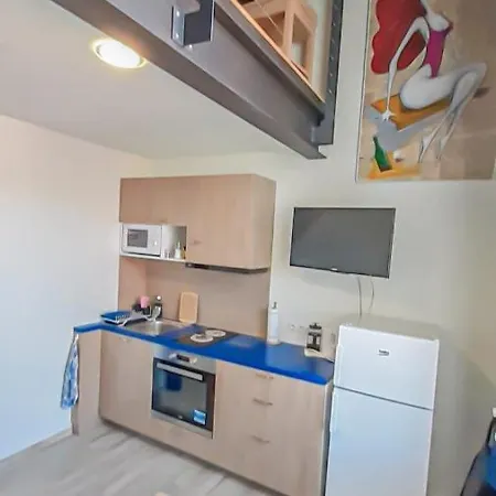 City Beach Apartment