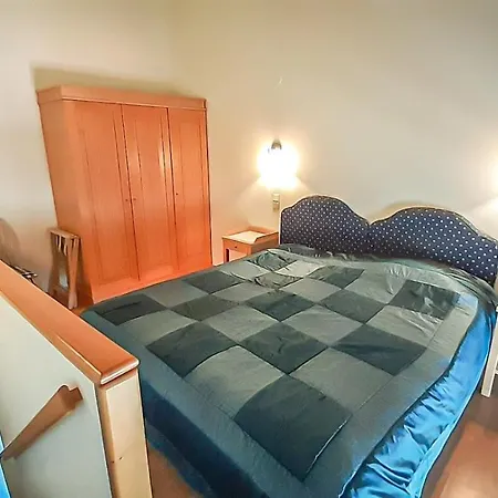 City Beach Apartment شقة *