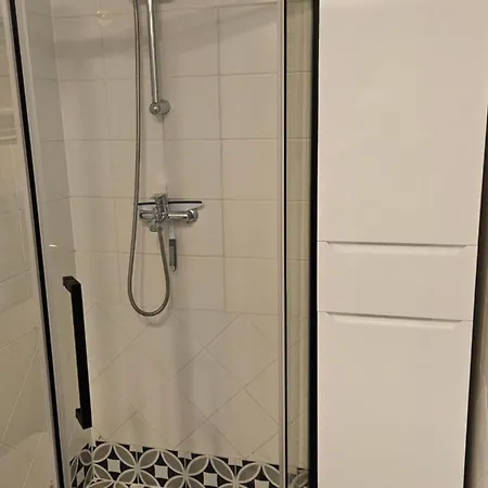 شقة City Beach Apartment تالين