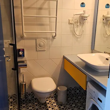 City Beach Apartment *