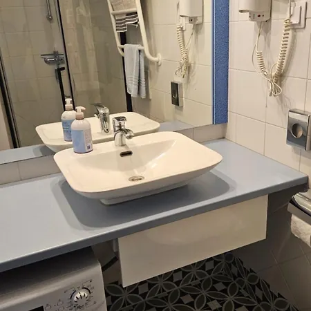 شقة City Beach Apartment *